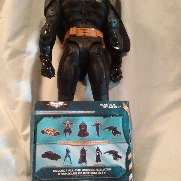 Batman , 31 Inch Giant Batman The Dark Knight Rises Action Figure - Picture 5 of 11